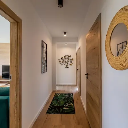 Kolory Ziemi Apartment